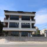  Appartements Élégants à Distance de Marche de la Mer à Guzeloba Muratpaşa 8075081 thumb71