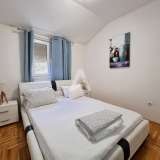  Budva'da deniz manzaralı, iki odalı, lüks döşenmiş 72 m2 daire. (UZUN BİR SÜRE İÇİN) Budva 8175992 thumb3