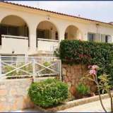  Three Bedroom Detached Villa For Sale in Coral Bay, Paphos with Title DeedsPresenting an exquisite villa in the highly esteemed Coral Bay area. This splendid residence boasts three bedrooms spread across two separate floors.... Peyia 8076362 thumb0
