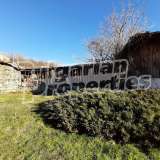  Large plot of land with three outbuildings near the town of Elena Elena city 7576057 thumb0