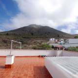 REDUCED BY 35,000 EUROS Look Tenerife Property have just taken recent instructions to offer for sale this unique Canarian house with a courtyard and rural plot of 650 m2 in Tejina de Isora PRICE NOW 340,000 EUROS San Cristobal de la Laguna 2778313 thumb34