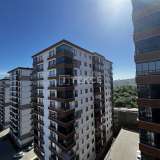  Appartement Vue Mer avec Deux Balcons Dans un Complexe à Trabzon Merkez 8178048 thumb1
