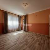  Sea View Apartment with Two Balconies in a Complex in Trabzon Merkez 8178048 thumb13