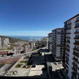  Sea View Apartment with Two Balconies in a Complex in Trabzon Merkez 8178048 thumb3