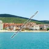  Продается просторная меблированная двухкомнатная квартира с видом на море в Робинзон бийч /Robinson beach/ на тихом месте на пляже,  Елените, Болгария Елените 8078840 thumb71