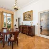  In the centre of Cannes, magnificent top floor bourgeois apartment from the late nineteenth century with open views over the famous town of Cannes and the sea. Large apartment of approx. 188 m2 with 3 bedrooms, a living room and a dining room, as well as  Cannes 3779226 thumb3