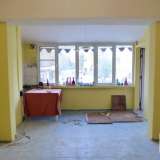 Renovated apartment with three rooms located in Cholakovtsi district, Veliko Tarnovo Veliko Tarnovo city 4508069 thumb1
