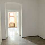  Gestalten Sie Ihre Traumwohnung: Sanierungsbedürftige 2-Zimmerwohnung im Altbau Wien 8108071 thumb1