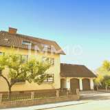  Großes Zwei- oder Dreifamilienhaus, großer Garten - Ruhige Villenlage - Zentrum schnell erreichbar Fürstenfeld 8180133 thumb2