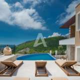  Bečići üzerinde 170m2'lik güzel bir yeni villa, bir yüzme havuzu ve engelsiz deniz manzarasına sahip. Bečići 7980185 thumb33