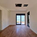  Yeni üç yatak odalı çatı katı daire, 114m2 artı 140m2 çatı terasıyla deniz ve şehir manzaralı, Dobrota-Kotor'da (Garaj alanı fiyata dahil). Dobrota 7980187 thumb6