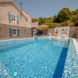  A beautiful stone villa with a swimming pool and its own beach on the very coast of the sea, Tivat. Tivat 7980453 thumb4
