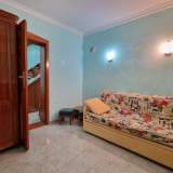  Duplex üç yatak odalı, deniz manzarasıyla harika bir 100m2 daire, Sveti Stefan (UZUN DÖNEMLİ PERİYOT). Budva 7980544 thumb11