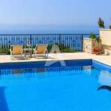  Satılık, Rezevici-Budva'da deniz manzaralı bir yüzme havuzu ve panoramik deniz manzarasıyla 1000m2'lik bir alanı kapsayan 6 villa lüks kompleks. Reževići 7980676 thumb42