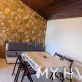 Minimalistic house in Selca Stari grad 8180965 thumb16