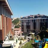  Flats in a Complex with Horizontal Architecture in İstanbul Uskudar 8181894 thumb5