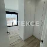  Contemporary Detached Villas with Private Pool in Villamartin Alicante 8082200 thumb24