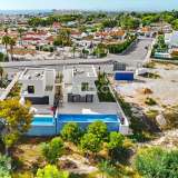  Moderne freistehende Villen mit Pool und Parkplatz in Monte Zenia Alicante 8082486 thumb6