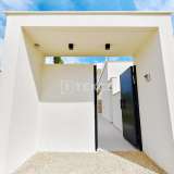  Moderne freistehende Villen mit Pool und Parkplatz in Monte Zenia Alicante 8082486 thumb16