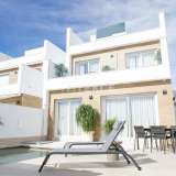  Moderne Doppelhaushälfte mit Pool in Pilar de la Horadada Alicante 8082491 thumb2