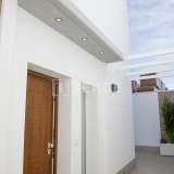  Moderne Doppelhaushälfte mit Pool in Pilar de la Horadada Alicante 8082491 thumb24