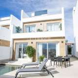 Contemporary Semi-Detached Villa with Pool in Pilar de la Horadada Alicante 8082491 thumb3