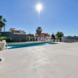  Villa de 4 dormitorios termiada con vistas al mar en Finestrat Alicante 8082518 thumb0