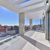  Four Bedroom Ready to Move Villa with Sea Views in Finestrat Alicante 8082518 thumb5