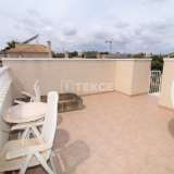  Villa with Private Pool and Summer Kitchen in Villamartin Alicante 8082613 thumb16