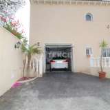 Villa with Private Pool and Summer Kitchen in Villamartin Alicante 8082613 thumb12