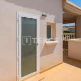  Bungalows within Walking Distance to the Beach in Santa Pola Alicante 8082630 thumb6