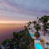  Granada'da Panoramik Deniz Manzaralı Havuzlu Müstakil Villalar Isla Canela 8082639 thumb5