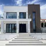  Lyxig fristående villa nära havet i Torrevieja Costa Blanca Alicante 8082660 thumb9