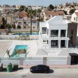  Lyxig fristående villa nära havet i Torrevieja Costa Blanca Alicante 8082660 thumb12