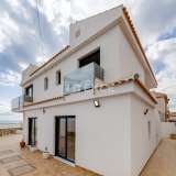  Luxurious Detached Villa with Pool and Sea Views in Torrevieja Alicante 8082761 thumb5