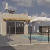  Detached Villas with Pool and Garden in Polop Alicante Alicante 8182861 thumb1