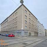  --> WG-geeignete ALTBAU Wohnung Wien 8083124 thumb10