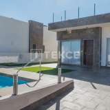  Orihuela’da Göl Manzaralı Bungalov Tarzında Villalar Alicante 8183929 thumb4