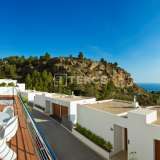  Villa met 5 Slaapkamers en Zeezicht in Altea Alicante Alicante 8183938 thumb2