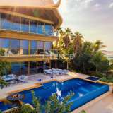  Huis van zes verdiepingen met luxe meubels en zwembad in Dubai The World Islands 8084257 thumb2
