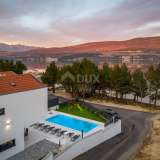  ZADAR, PRIDRAGA - Luxury villa with pool by the sea Novigrad  8184904 thumb50