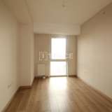  Spacious Flat in a Complex with Shopping Mall in İstanbul Bayrampasa 8085875 thumb15