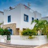  Three Bedroom Villa for Sale in Kapparis with Title DeedsThis beautiful three bedroom detached villa is located just two minutes walk from the lovely beaches of Kapparis. The villa benefits from a private roof terrace which provides views over the Kapparis 7985999 thumb0
