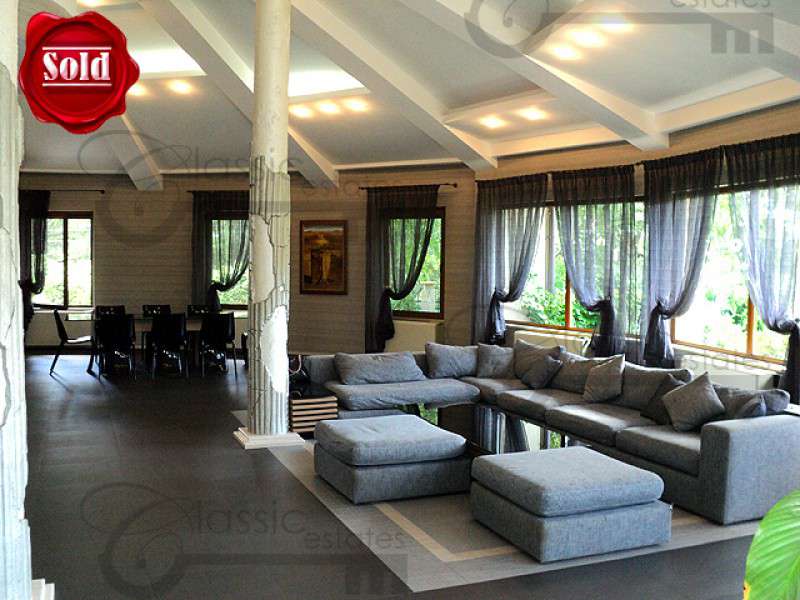 Luxurious house - mediterranean style!