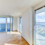  Life on the Danube waterfront -- premium first occupancy apartment with stunning riverside views! Vienna 7088597 thumb0