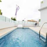  Freistehende Villen mit Pools und Parkplatz in Torrevieja Alicante Alicante 8089390 thumb2