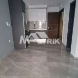 Apartment_37_Thessaloniki_-_Center_Faliro_-_Ippokratio_C18087_02_slideshow.jpg