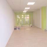  Office on the ground floor FOR RENT close to a street with intensive car and human flow Ruse city 6890248 thumb0