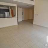  Dacha Real Estate is pleased to exclusively offer this  spacious now vacant 3BR+laundry apartment in Al Ghaf 2, Greens, priced to sell!! This huge  apartment is in excellent condition and comes with generous lving and dining area, open equippe Greens 5491010 thumb12