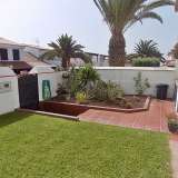  Look Tenerife Property have just taken instructions to bring to market this extended and fully renovated linked bungalow set on a 200 m2 plot on the Fairways village in Golf del Sur area..... PRICE NOW 279,995 EUROS Golf del Sur 4291738 thumb1